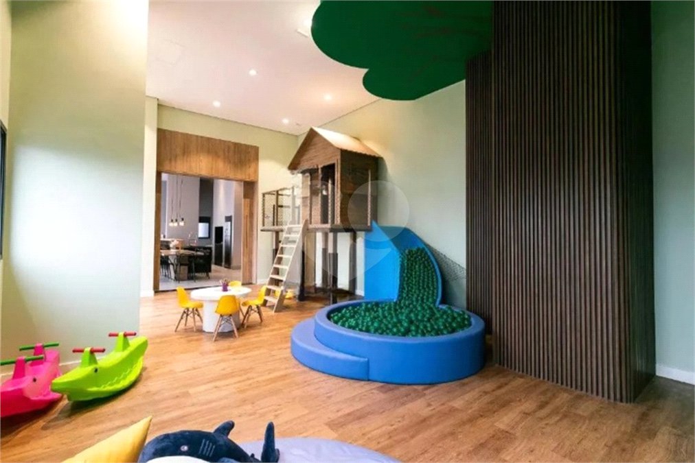 Apartamento à venda com 2 quartos, sendo 1 suíte,  em Vila Esperança, São Paulo, SP