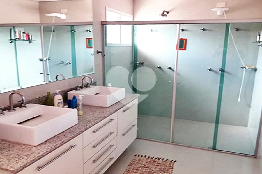 Casa à venda com 4 quartos, sendo 3 suítes, em Santana, São Paulo, SP