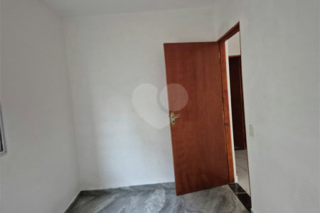 Casa à venda com 2 quartos em Vila Santa Helena, Atibaia, SP