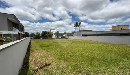 Terreno à venda no condomínio Residencial Saint Patrick, Sorocaba - SP