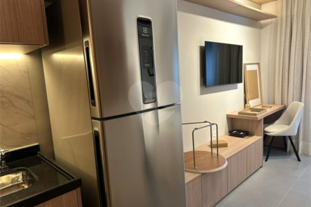 Apartamento à venda ou para alugar com 1 suíte em Pinheiros, São Paulo, SP