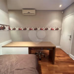 Sobrado à venda ou para alugar com 4 suítes em Vila Bertioga, São Paulo, SP
