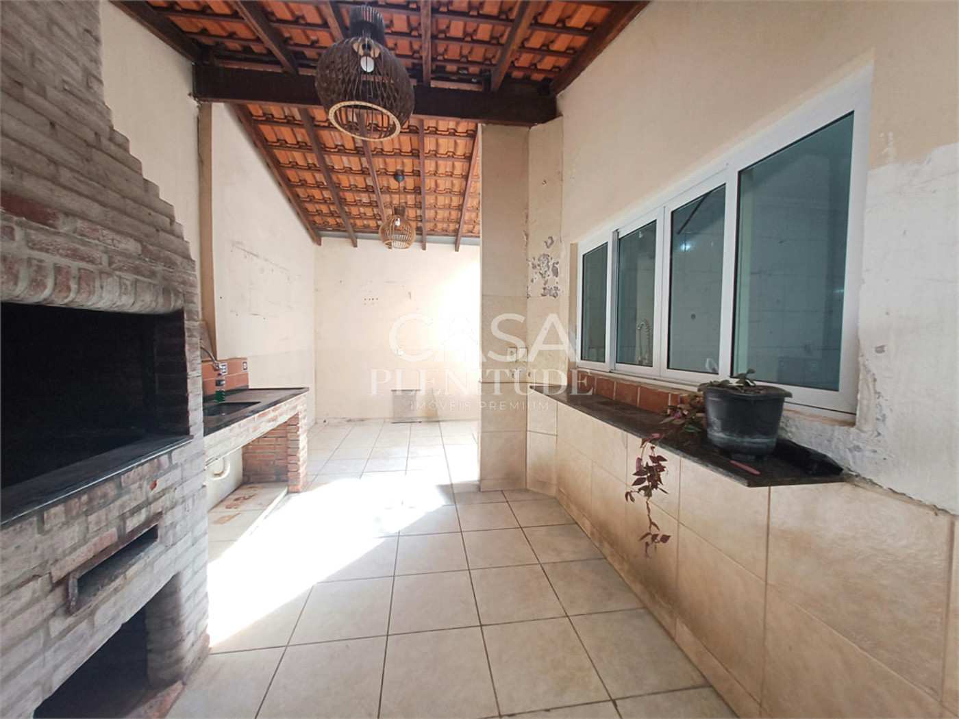 Casa à venda com 4 quartos, sendo 2 suítes, em Jardim Residencial Deolinda Guerra, Sorocaba, SP
