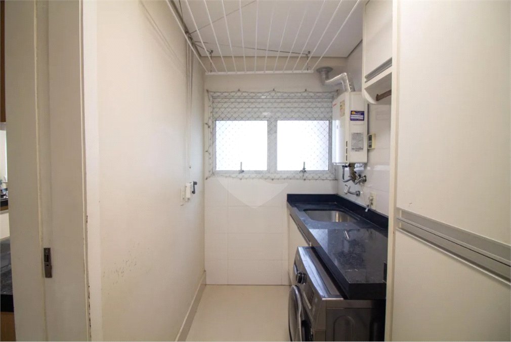 Apartamento à venda com 3 suítes em Jardim Dom Bosco, São Paulo, SP