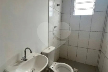Casa Térrea à venda com 2 quartos em Vila Santa Helena, Atibaia, SP