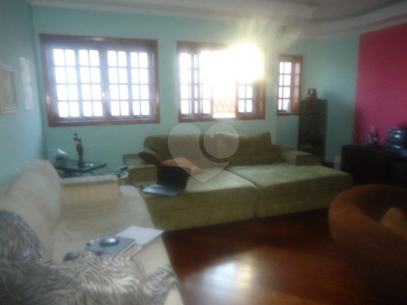 Casa à venda com 3 suítes em Vila Gustavo, São Paulo, SP