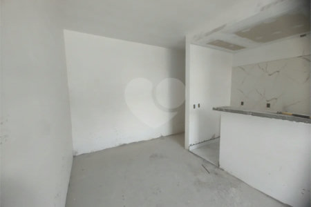 Apartamento 2 dormitórios com 1 vaga de garagem, excelente localização, programa MCMV, pagto parcelado