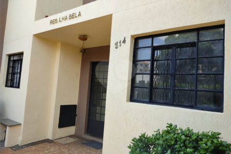 Apartamento no Condomínio Ilha Bela.