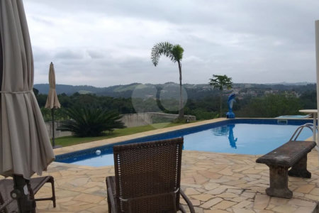 Chácara em Condomínio Fechado