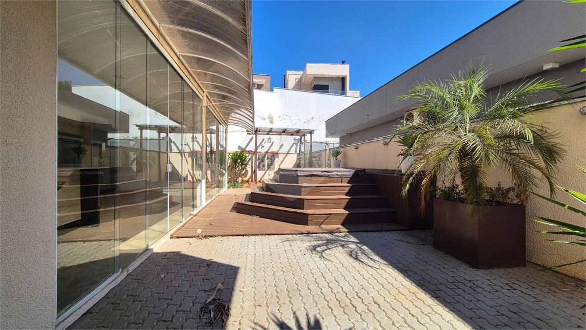 Casa à venda com 3 suítes no condomínio DI Parma, Sorocaba - SP