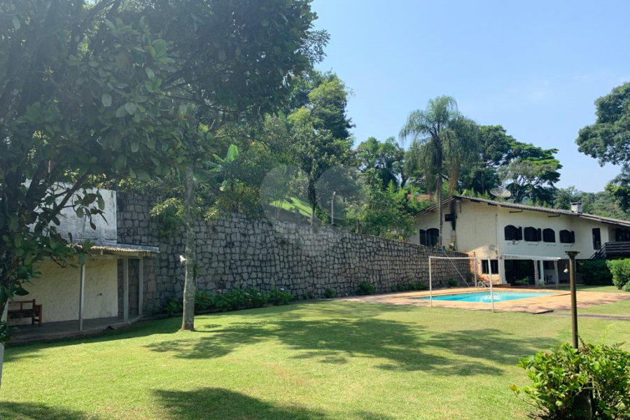 Casa Térrea à venda com 4 quartos, sendo 1 suíte, em Serra da Cantareira, Mairiporã, SP