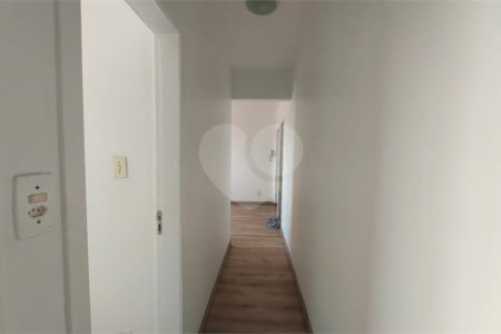 Apartamento à venda com 2 quartos em Sé, São Paulo, SP