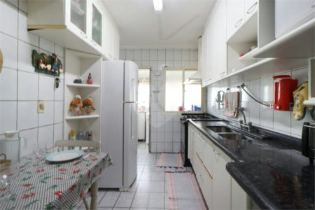 Apartamento à venda com 4 quartos, sendo 2 suítes, em Fazenda Morumbi, São Paulo, SP