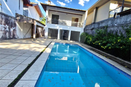 Sobrado à venda ou para alugar com 3 suítes em Jardim dos Estados, São Paulo, SP
