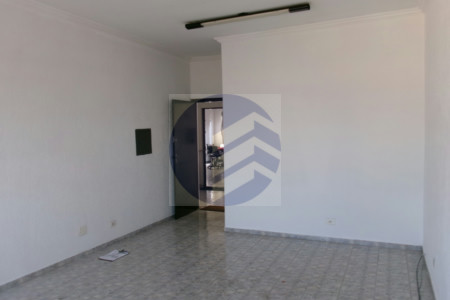 Excelente Sala Comercial para Locação – 23,5 m² na Av. Eid Mansur Cotia