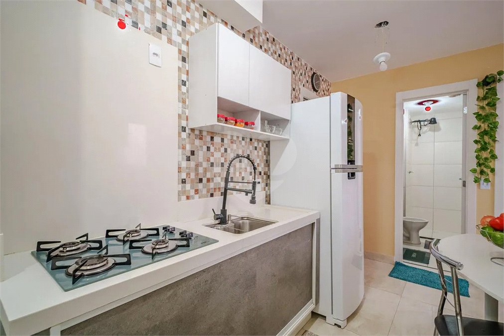 Apartamento à venda com 2 quartos em Jardim Peri Peri, São Paulo, SP