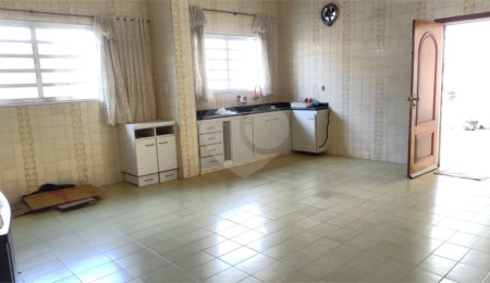 Sobrado à venda ou para alugar com 3 quartos, sendo 1 suíte,  em Vila Guarani (z Sul), São Paulo, SP