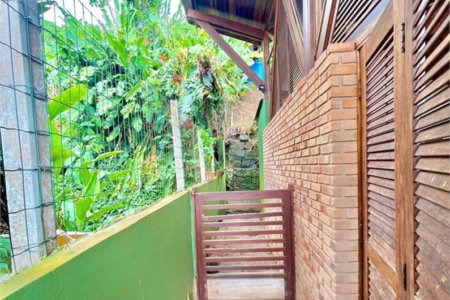 Casa com 3 dormitórios à venda, 122 m² por R$ 1.100.000,00 - Toninhas - Ubatuba/SP
