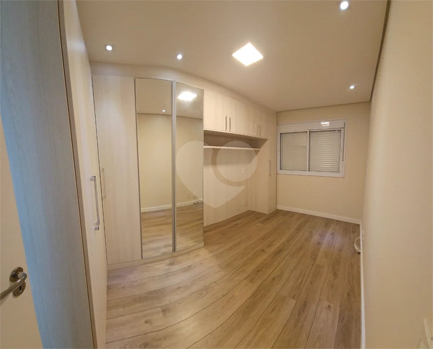 Apartamento à venda com 2 quartos, sendo 1 suíte, em Vila Maria Alta, São Paulo, SP