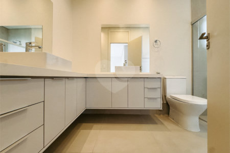 Casa à venda com 4 suítes no condomínio Villa dos Pinheiros, Indaiatuba - SP