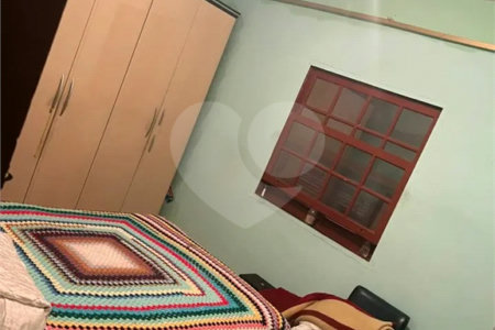 Casa à venda com 3 quartos em Vila Dalva, São Paulo, SP