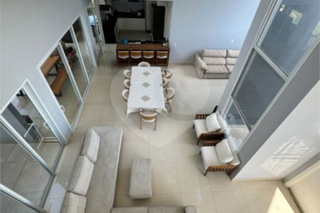 Casa à venda com 4 suítes no condomínio Fazenda Palmeiras Imperiais, Salto - SP