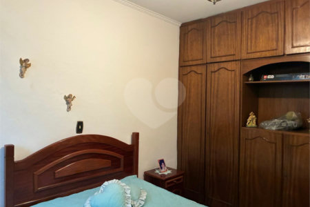 Casa à venda com 3 quartos, sendo 1 suíte,  em Vila Galvão, Guarulhos, SP