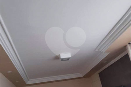 Apartamento com 2 dormitórios