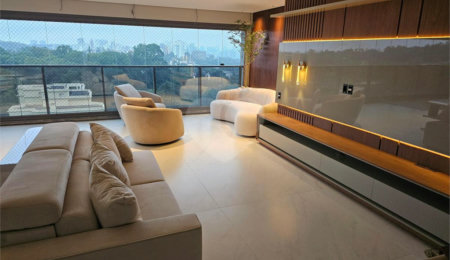 Apartamento à venda com 3 suítes em Jardim Morumbi, São Paulo, SP