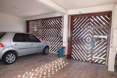Casa à venda com 3 quartos, sendo 1 suíte, em Jardim Oriental, São Paulo, SP