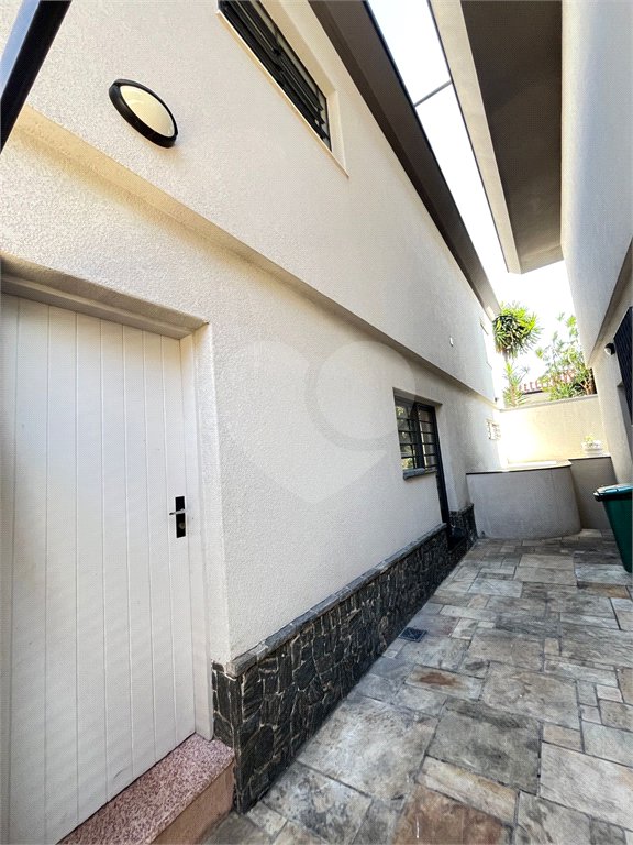 Sobrado à venda com 4 quartos, sendo 1 suíte, em Santana, São Paulo, SP