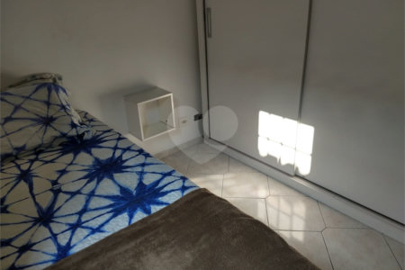 Casa à venda com 3 quartos, sendo 1 suíte, em Jardim Peri, São Paulo, SP