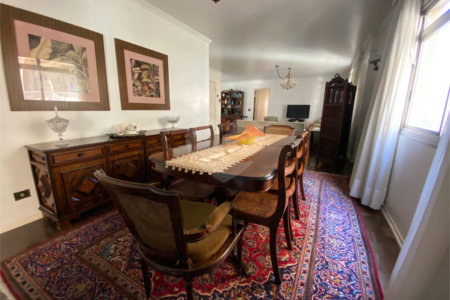 Apartamento à venda com 3 quartos, sendo 1 suíte, em Itaim Bibi, São Paulo, SP