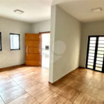 Casa à venda com 3 quartos, sendo 1 suíte, em Jardim Tropical, Sorocaba, SP