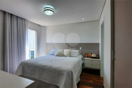 Apartamento à venda com 3 quartos, sendo 1 suíte, em Jardim Marajoara, São Paulo, SP