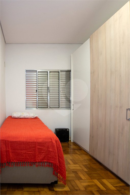 Casa à venda com 3 quartos, sendo 1 suíte, em Mirandópolis, São Paulo, SP