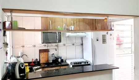 Casa à venda com 3 quartos, sendo 1 suíte, no condomínio Altos de Poa, Poá - SP