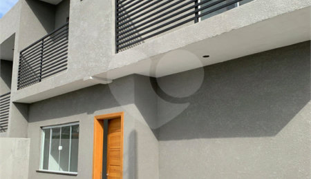Sobrado à venda com 2 suítes em Residencial Jardins da Catalunha, Atibaia, SP