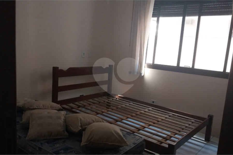 Apartamento à venda com 4 quartos, sendo 2 suítes, em Tombo, Guarujá, SP