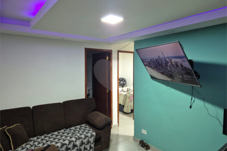 Apartamento à venda com 2 quartos em Jardim América, Poá, SP