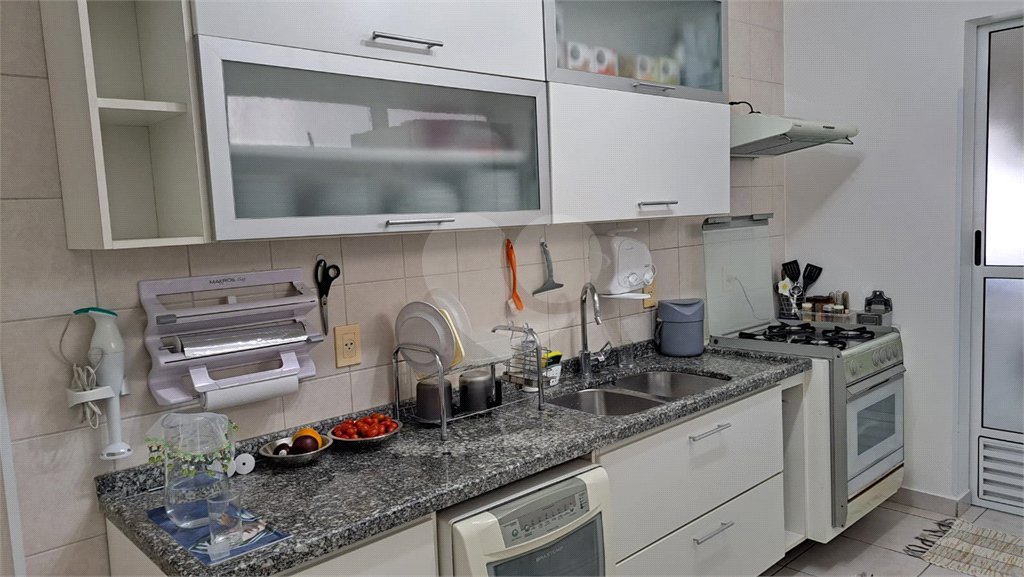 Apartamento à venda com 4 quartos, sendo 2 suítes, em Cidade São Francisco, São Paulo, SP