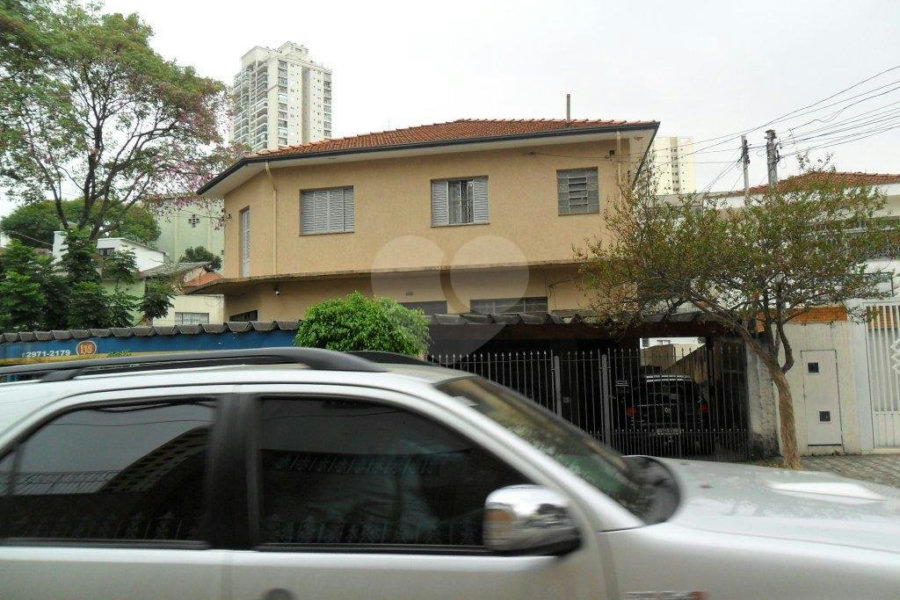 Sobrado à venda com 3 quartos em Santana, São Paulo, SP