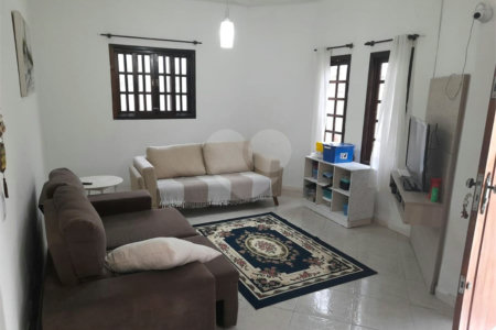 Casa à venda com 4 quartos, sendo 1 suíte, em City Bussocaba, Osasco, SP