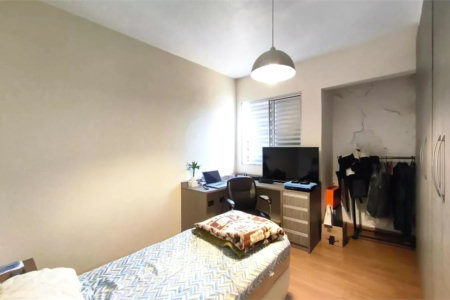 Casa à venda com 3 quartos, sendo 1 suíte,  em Vila Monumento, São Paulo, SP