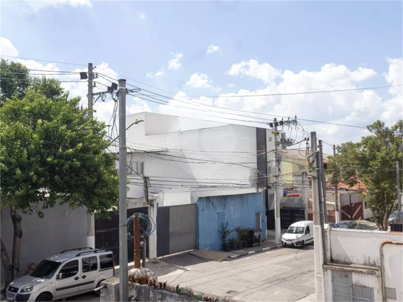 Sobrado à venda com 4 quartos, sendo 1 suíte, em Vila Jaguara, São Paulo, SP