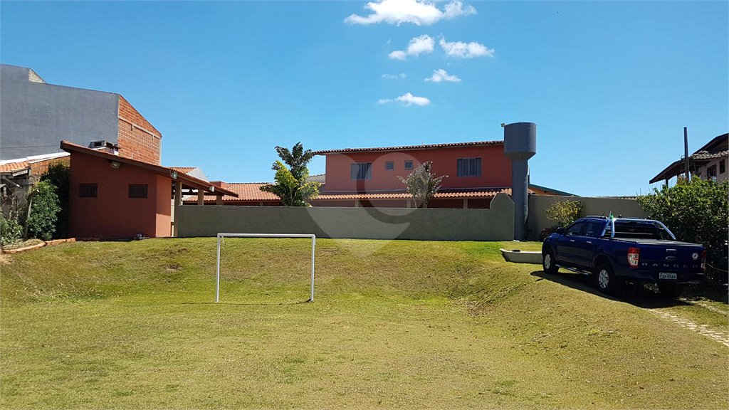 Chácara à venda com 3 quartos, sendo 2 suítes, em Capela, Vinhedo, SP