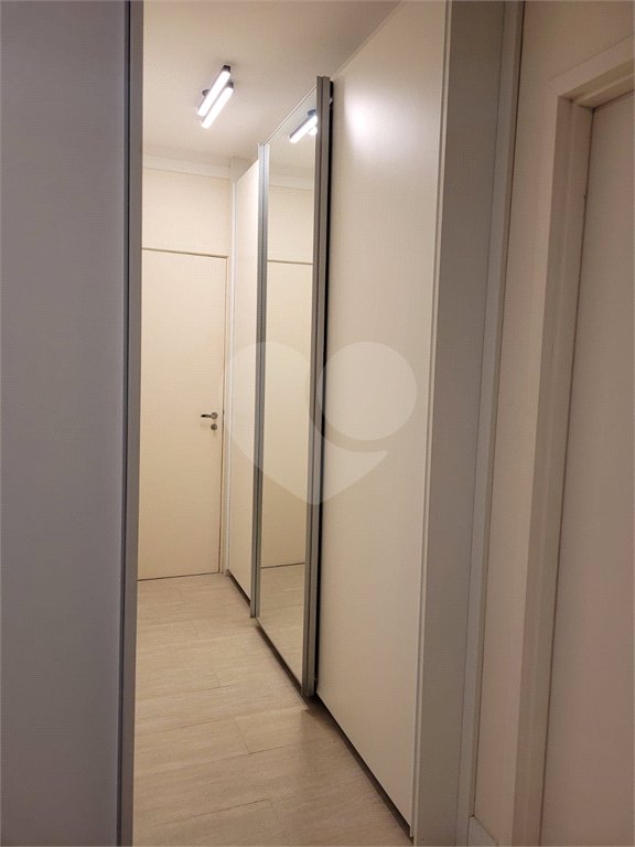 Apartamento à venda com 3 quartos, sendo 1 suíte,  em Vila Suissa, Mogi das Cruzes, SP