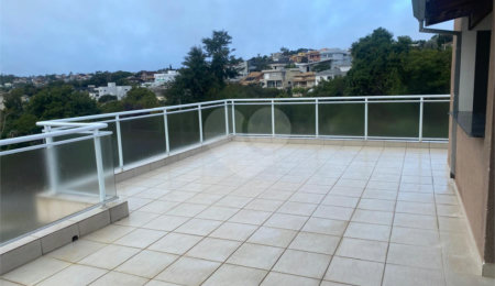 Casa à venda com 3 quartos, sendo 1 suíte, no condomínio Terras de Santa Adelia, Vargem Grande Paulista - SP
