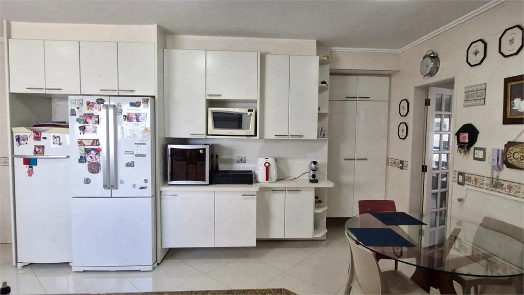 Apartamento à venda com 3 quartos, sendo 2 suítes, em Real Parque, São Paulo, SP