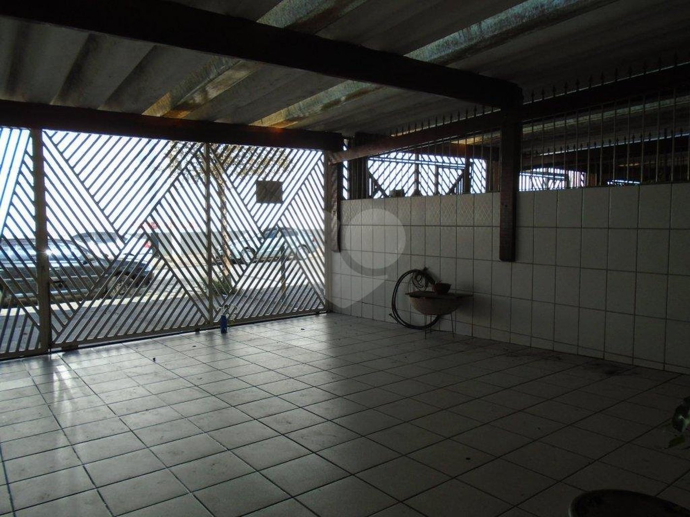 Sobrado à venda com 4 quartos, sendo 1 suíte, em Parque Edu Chaves, São Paulo, SP